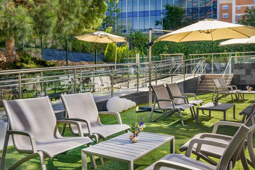 Nh Ribera Del Manzanares Hotel Madrid Exterior photo